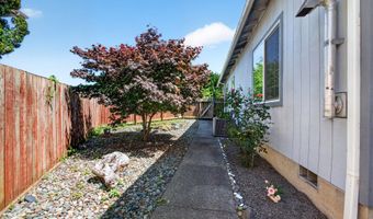 517 ROSICHELLI Dr, Brookings, OR 97415
