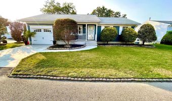 752 Leeward Ave, Beachwood, NJ 08722