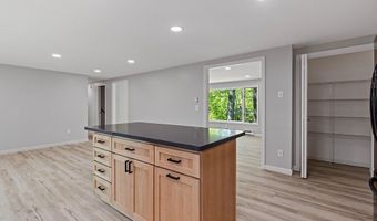 7 Philip Ave, Augusta, ME 04330