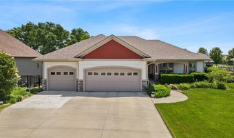 510 Stonegate Ct SW, Altoona, IA 50009