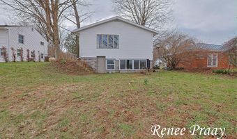 3511 Lake Allegan Dr, Allegan, MI 49010