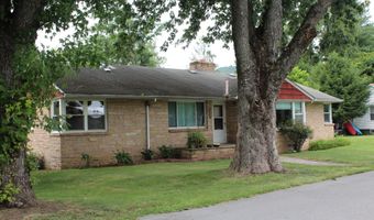 256 E Maple Ave, Alderson, WV 24910