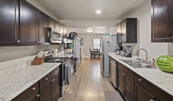 608 Welshire St, Carlsbad, NM 88220