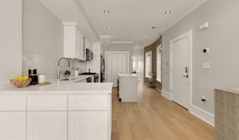 1735 1ST St NW 2, Washington, DC 20001