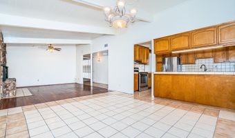 2961 Poinsettia Dr, San Diego, CA 92106