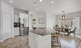 5742 Shadow Bend Dr, Las Vegas, NV 89135