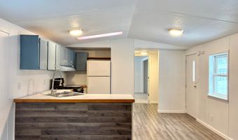 61 Lily Ln W, Altoona, WI 54720