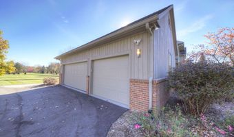 3682 Tanglewood Ct, Ann Arbor, MI 48105