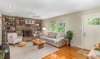 25 Brookcliff Dr, Asheville, NC 28804