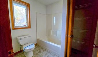 5023 W Lake Mary Dr SW, Alexandria, MN 56308