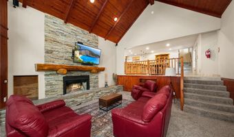 28657 Shenandoah Dr, Lake Arrowhead, CA 92352