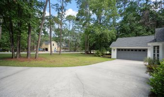 24 Thomas Sumter St, Beaufort, SC 29907