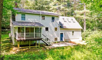 14 Hunt Rd, Belfast, ME 04915