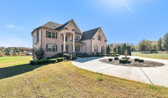 641 Freeman Brock, Auburn, GA 30011