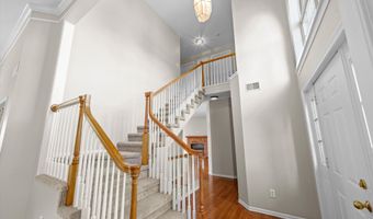 2948 Mystic Dr, Ann Arbor, MI 48103