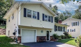 6 Laurel Dr, Brookfield, CT 06804