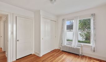 37 Bilodeau Ct, Burlington, VT 05401