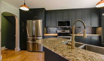 1060 Broad St, Ashland, OH 44805