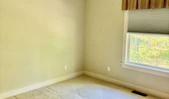 1300 Trowbridge Dr, Alpena, MI 49707
