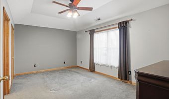 7819 Shannon Lakes Way, Indianapolis, IN 46217