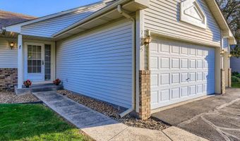 7765 Havenwood Cir, Woodbury, MN 55125