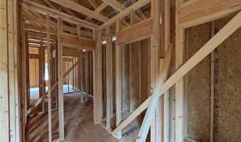 11 Staines Ln, Bella Vista, AR 72715