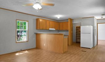 509 Pooshee Plantation Way, Bonneau, SC 29431
