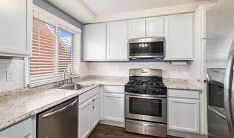 15579 KEPPEN Ave, Allen Park, MI 48101