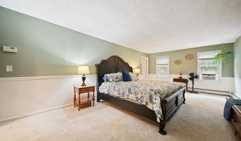 13 Holly Hill Dr, Amherst, NH 03031