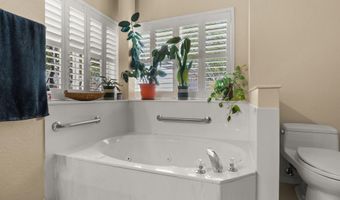 13619 N Rim Rd NE, Albuquerque, NM 87112