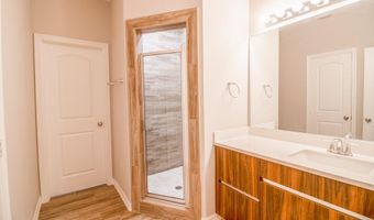 905 W Sunset Vly 1, Alton, TX 78573