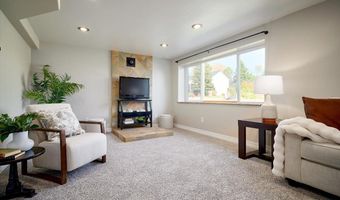 3251 FIR Dr, Cheyenne, WY 82001