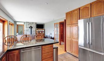 1360 Windmill Point Rd, Alburgh, VT 05440