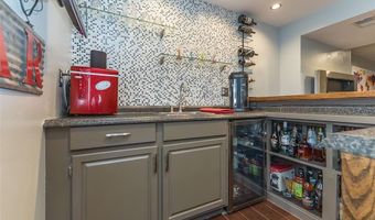 1515 Rosewood Terrace Dr, Ballwin, MO 63021