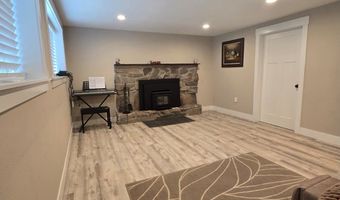 29201 SE HILLYARD Dr, Boring, OR 97009