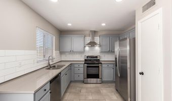 1386 E 10TH St, Casa Grande, AZ 85122