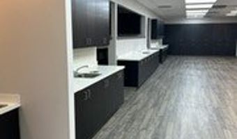 1400 SE Walton 10-12, Bentonville, AR 72712