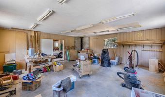 19572 Apache Rd, Bend, OR 97702