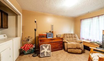 332 N Lobban Apt 1 Apt 2, Buffalo, WY 82834