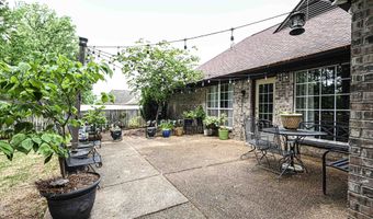 6437 INNISWOOD Dr, Bartlett, TN 38135