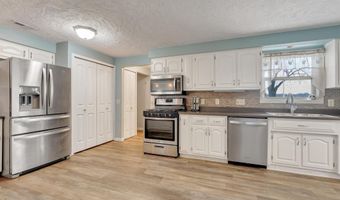 2557 County Road 60, Auburn, IN 46706