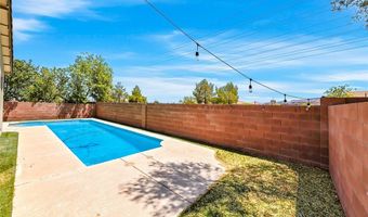 792 Valley Rise Dr, Henderson, NV 89052