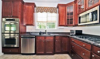 70 Heritage Point Blvd, Barnegat, NJ 08005