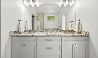 1369 Tolman Creek Rd, Ashland, OR 97520