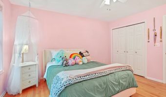 188 Falls Rd, Bethany, CT 06524