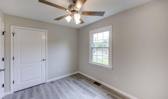 138 Springhill Dr, Bardstown, KY 40004