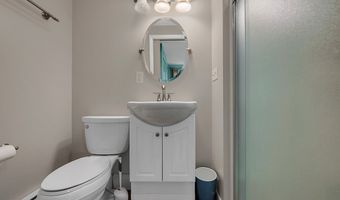 23 Loeffler Rd, Bloomfield, CT 06002