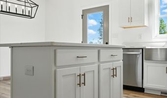 2730 Liberty Chapel Rd, Appomattox, VA 24522