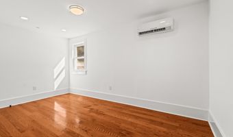 73 3rd Ave, Atlantic Highlands, NJ 07716