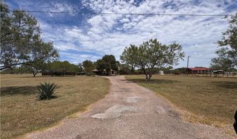 296 County Road 1601, Alice, TX 78332